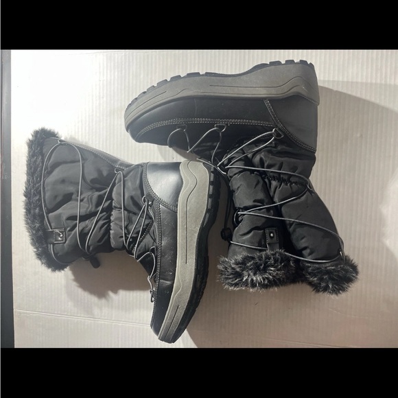 Torrid Women Snow Black Winter Rain combat Sherpa rubber sole faux fur Boots 10 - Picture 3 of 13